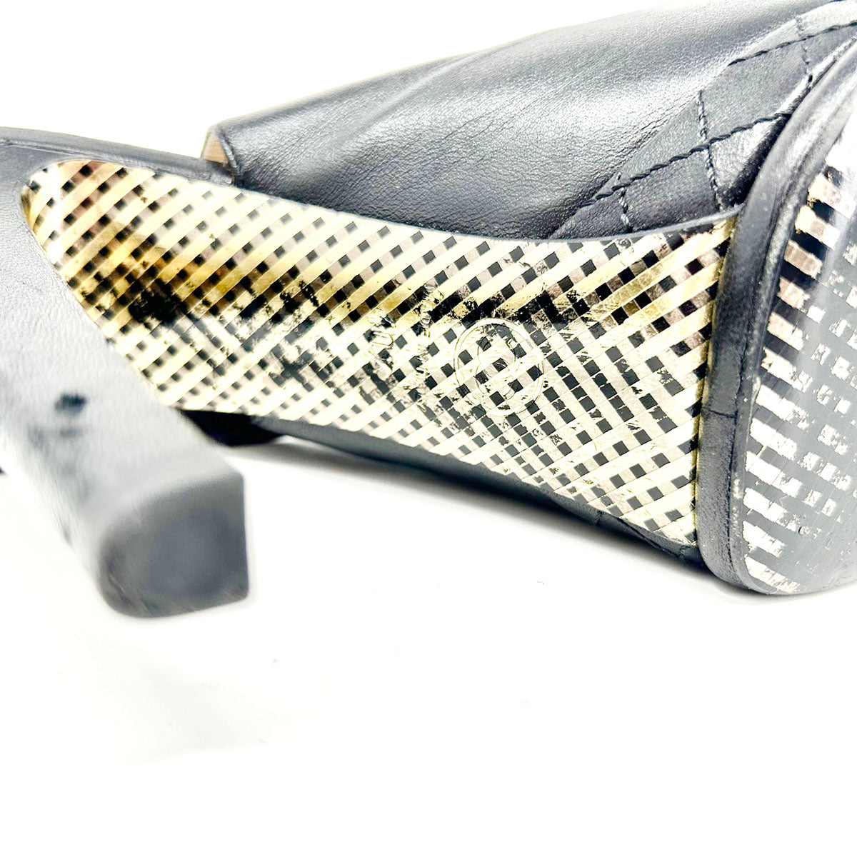 Chanel Pumps