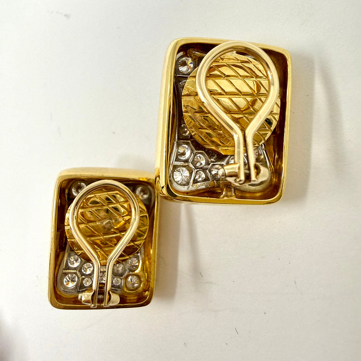 18K Gold Rectangular Clip-on Earrings with Oval Cabochon Ruby
