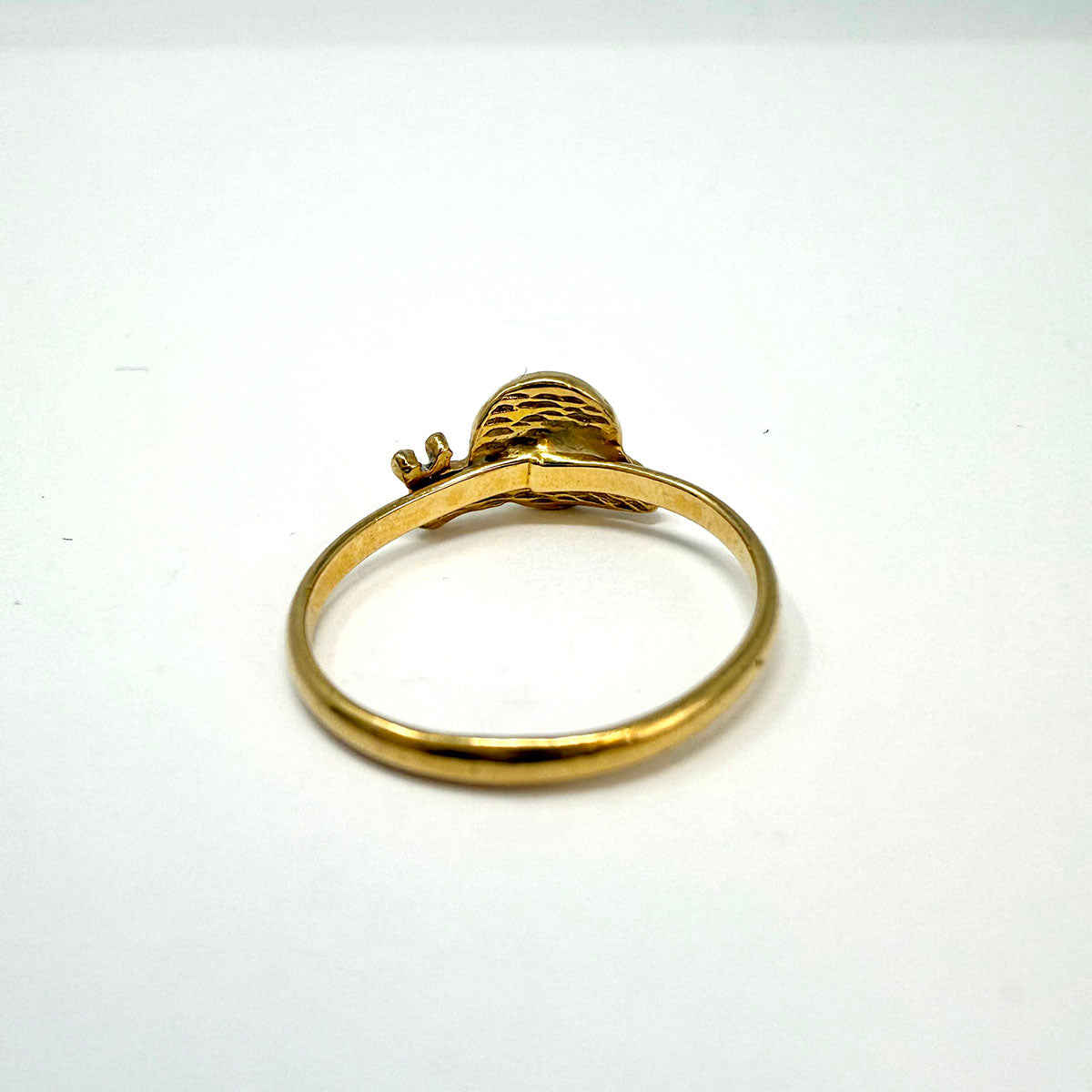 18K Swirl Ring