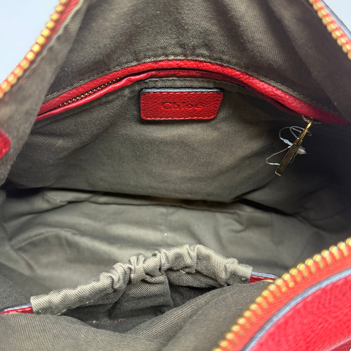 Chloe Hobo