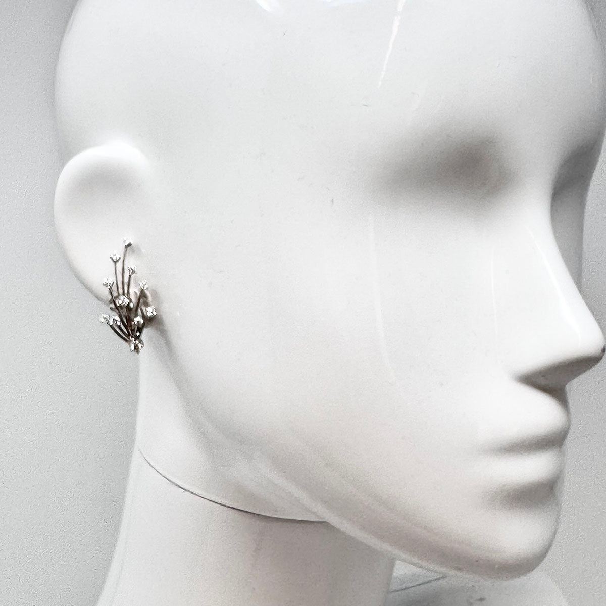 18K White Gold Diamond Spray Clip-on Earrings