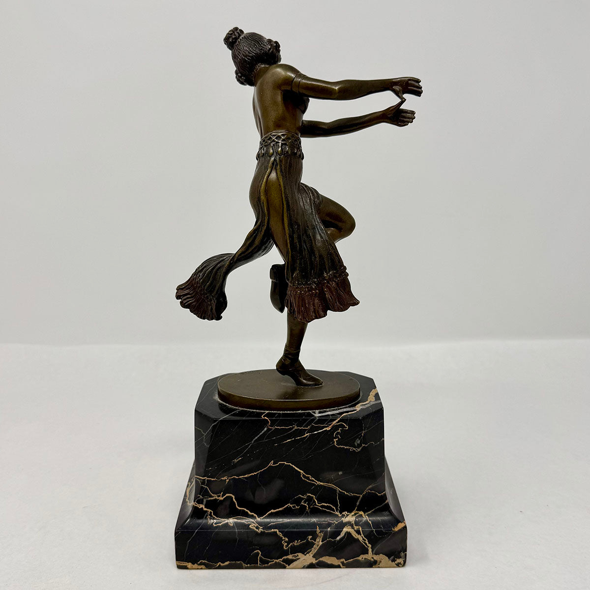 "Tanzerin" Bronze Sculpture on Marble Base Signed C 1900