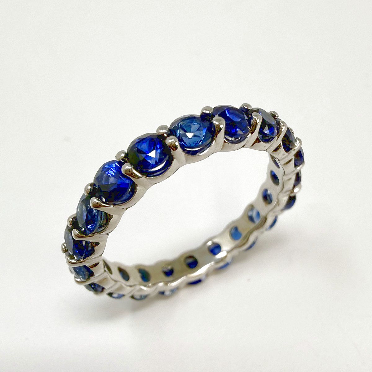18K White Gold Sapphire Eternity Ring