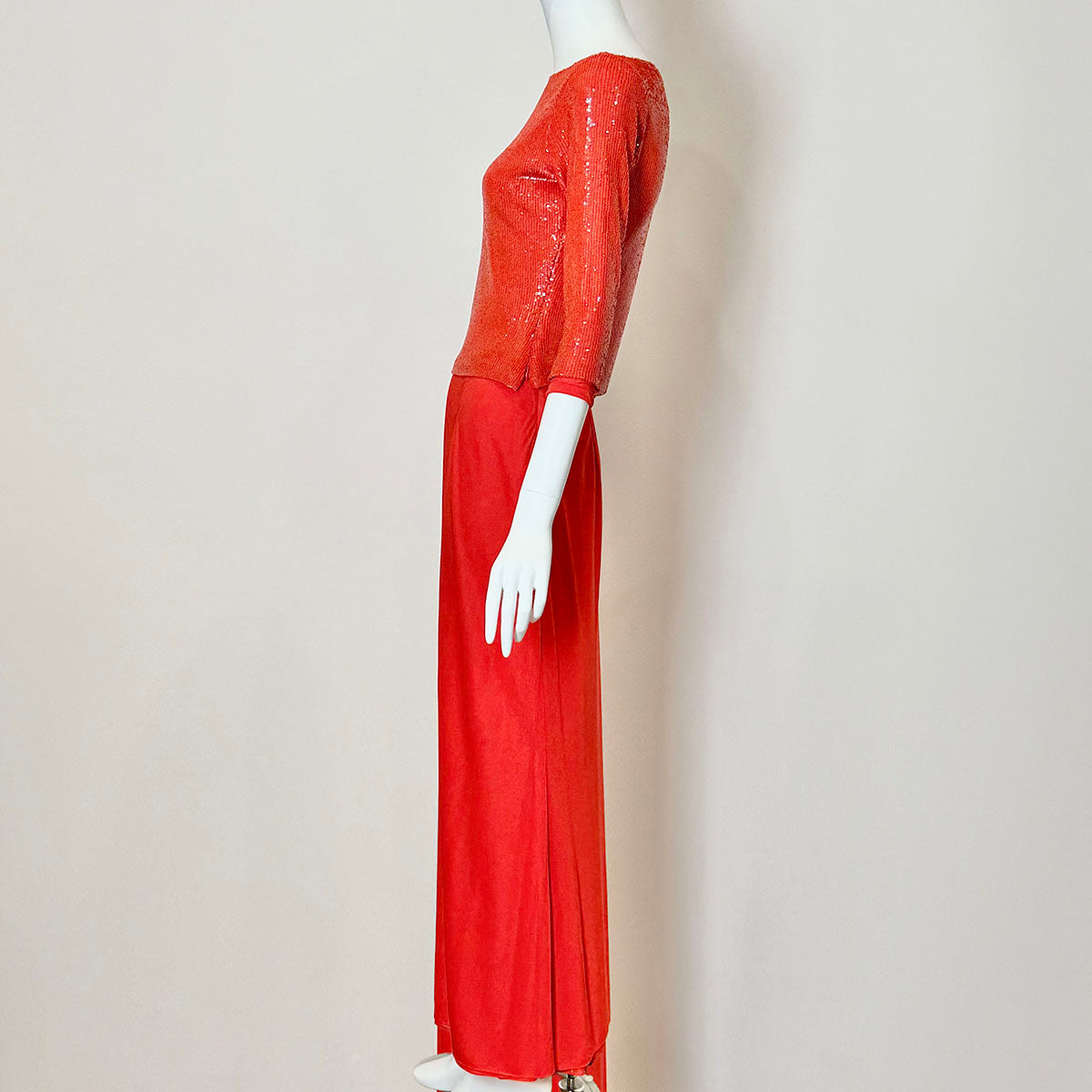Halston 2 PC Set