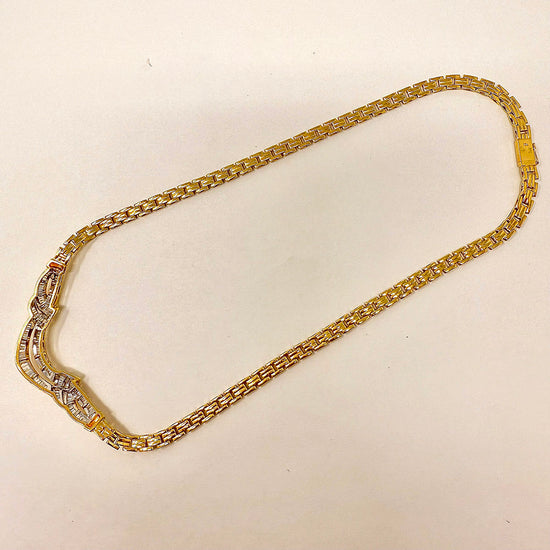 18K Gold Necklace with Baguette Diamond