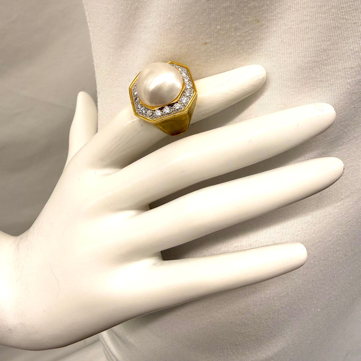 Montreaux 18K Gold and Platinum Ring with 15mm Mabe Pearl and Diamonds