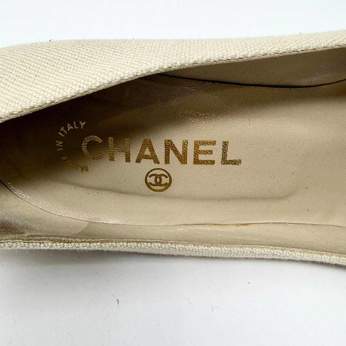 Chanel Pumps