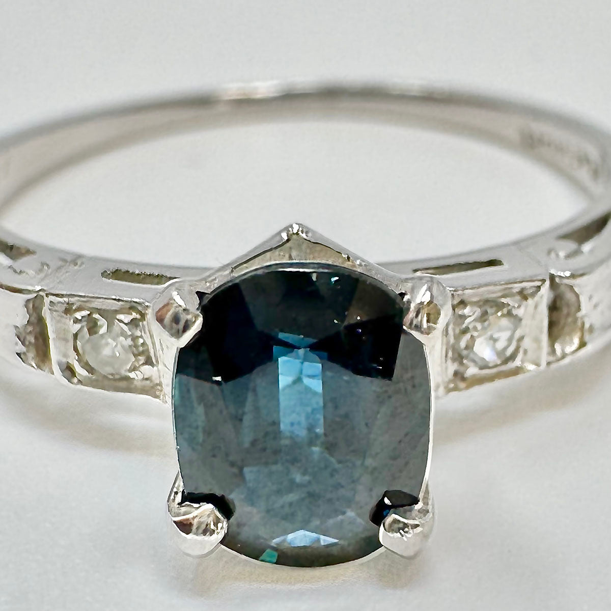 Platinum Ring with Sapphire and Diamonds