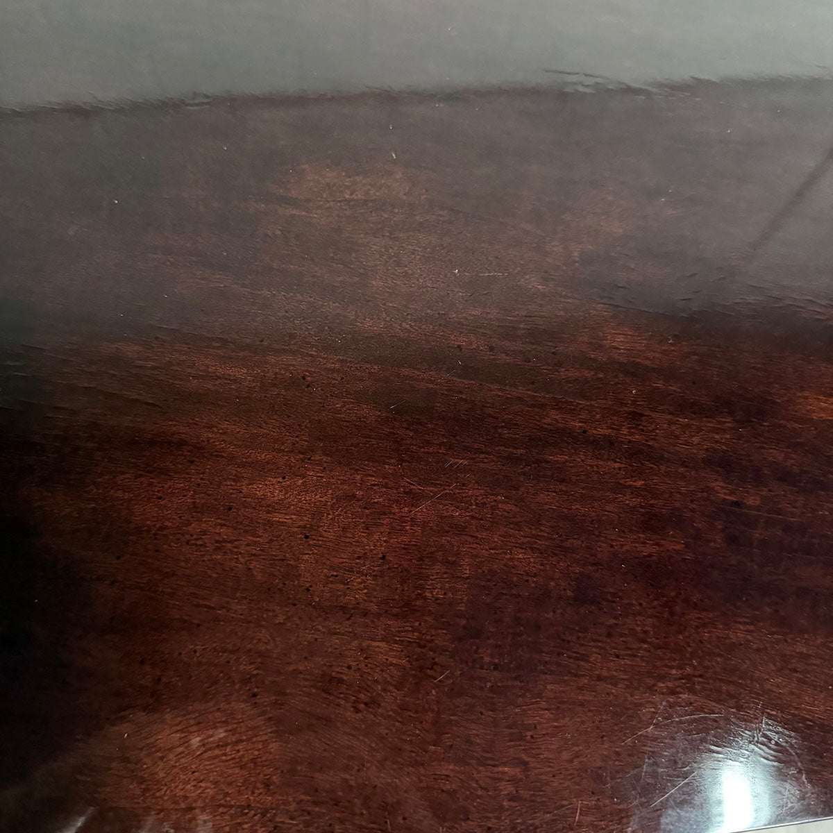 Mahogany 2-Door Cabinet