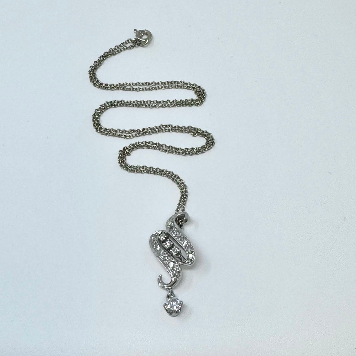 14K White Diamond Pendant Necklace