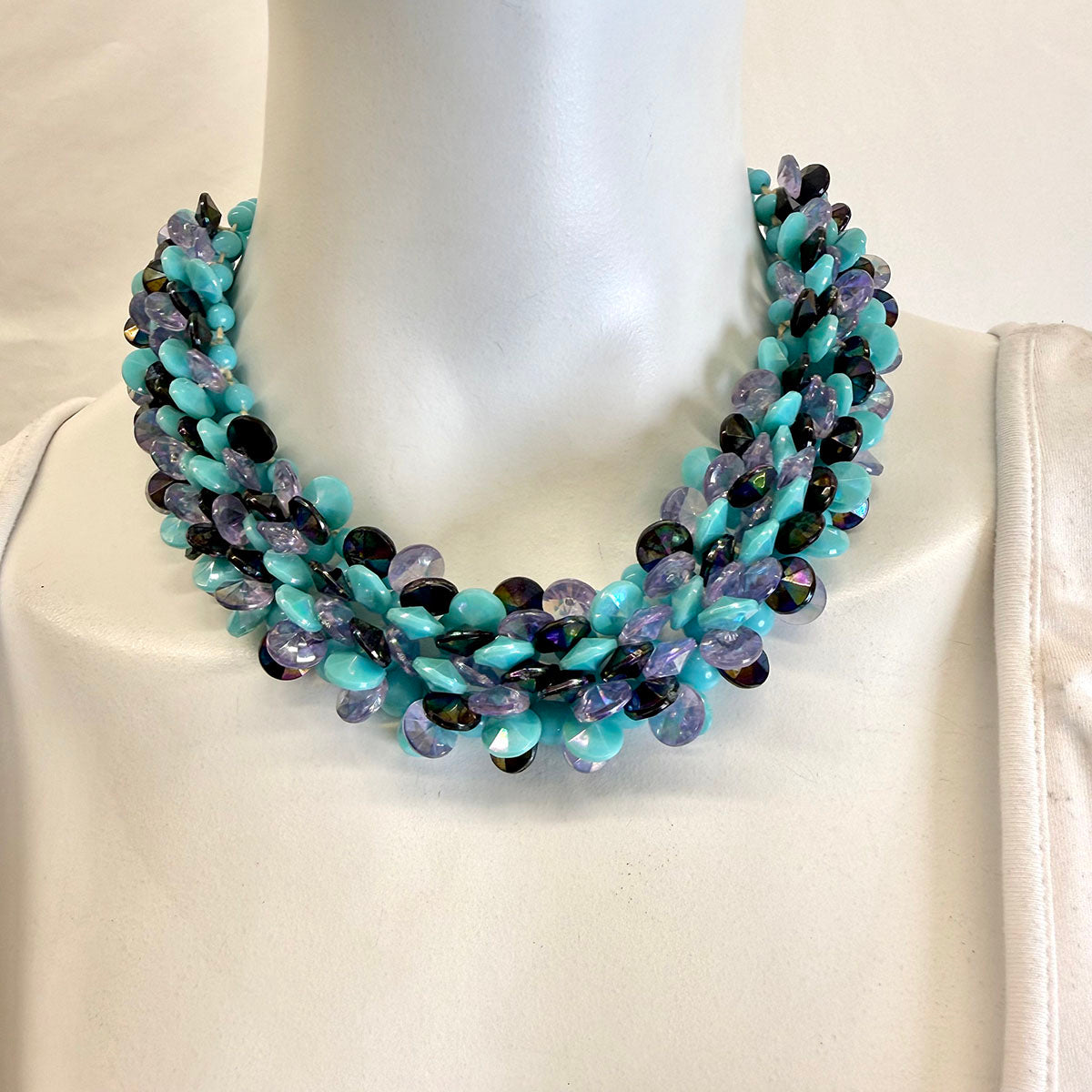 Turquoise and Lavender Cluster Bead Collar 16" Necklace