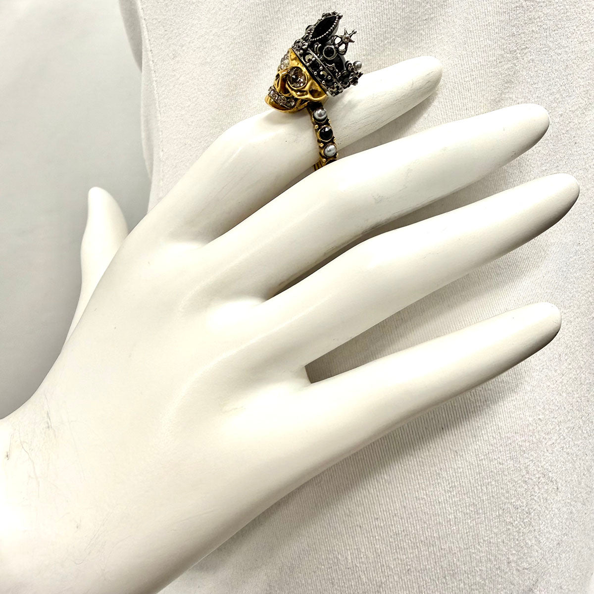Alexander McQueen Ring