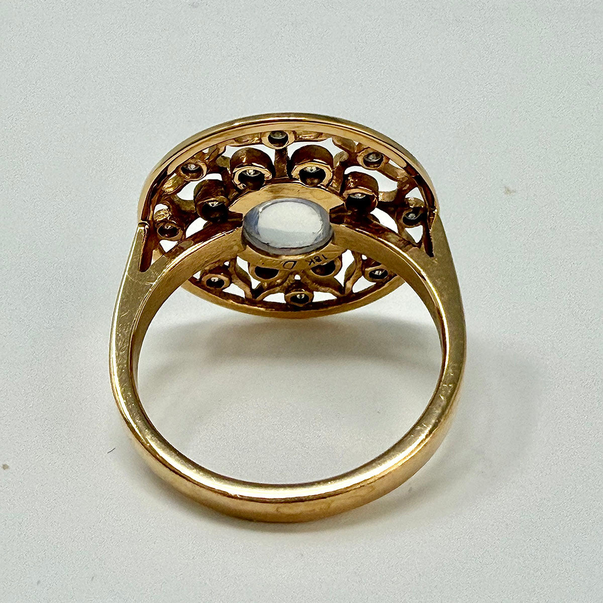 18K Rose Gold Ring with Filigree Design with Diamond and Moonstone