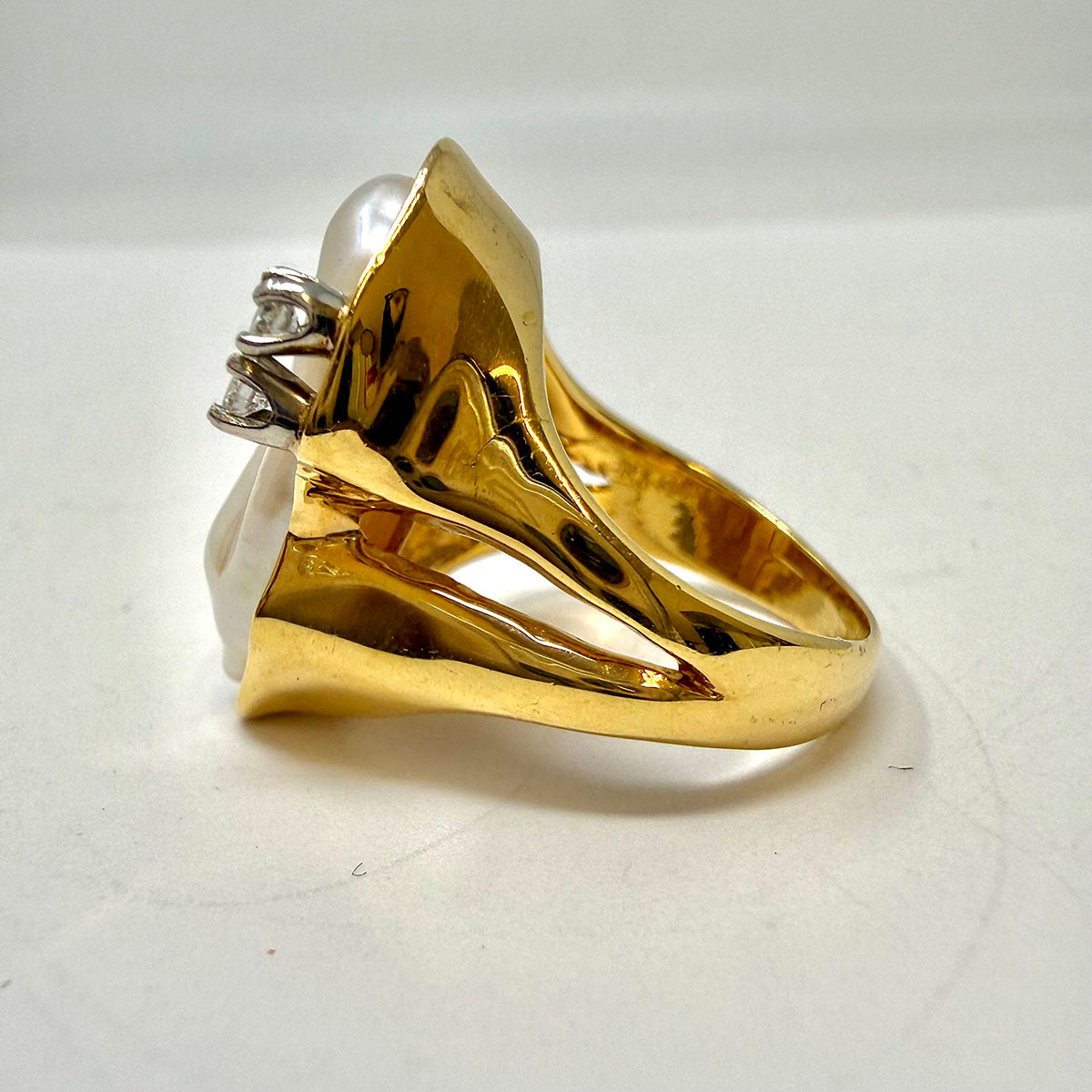 14K Yellow Gold Rudolph Friedman Ring with Elongated Pearl and 2 Diamonds