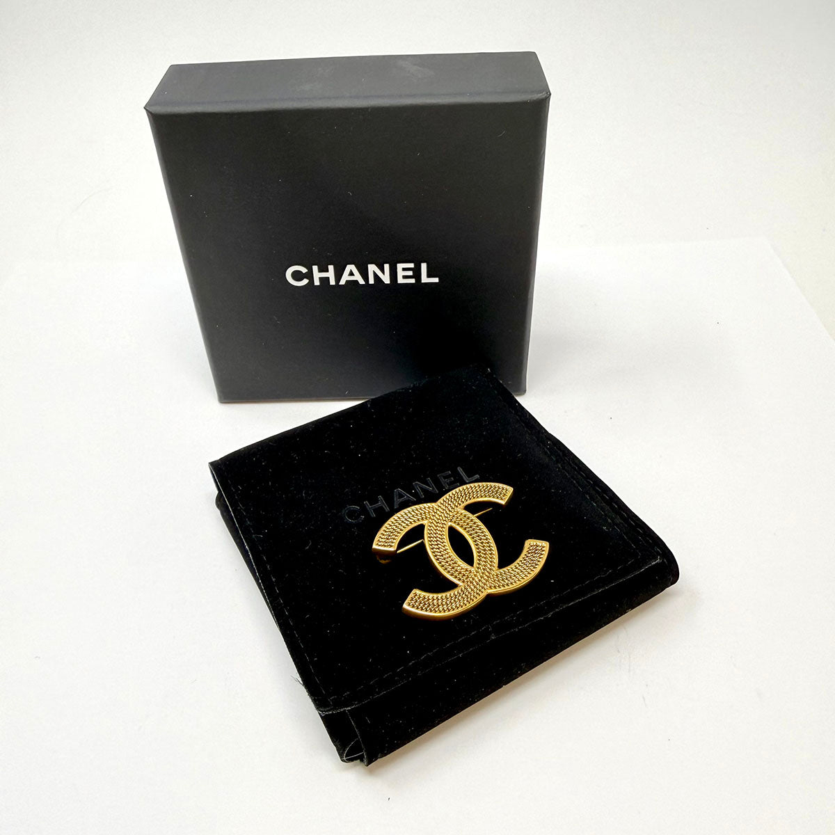 Chanel Pin