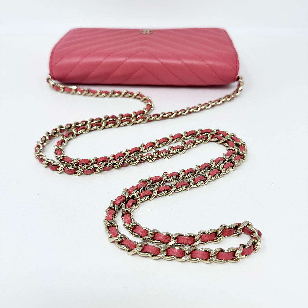 Chanel Wallet on the Chain