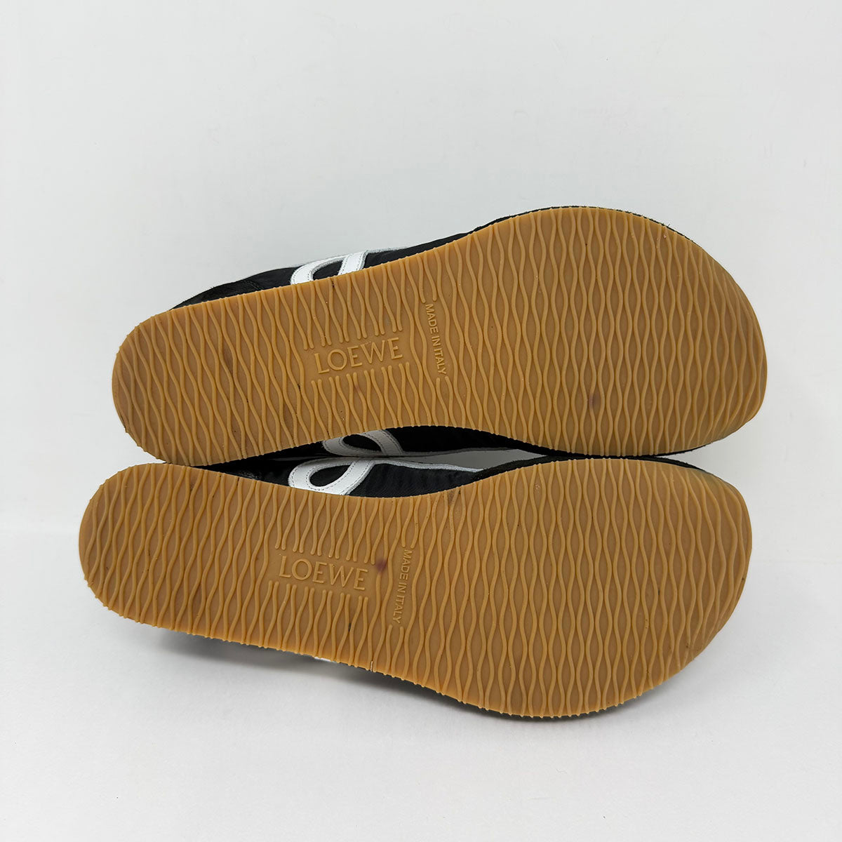 Loewe Sneakers