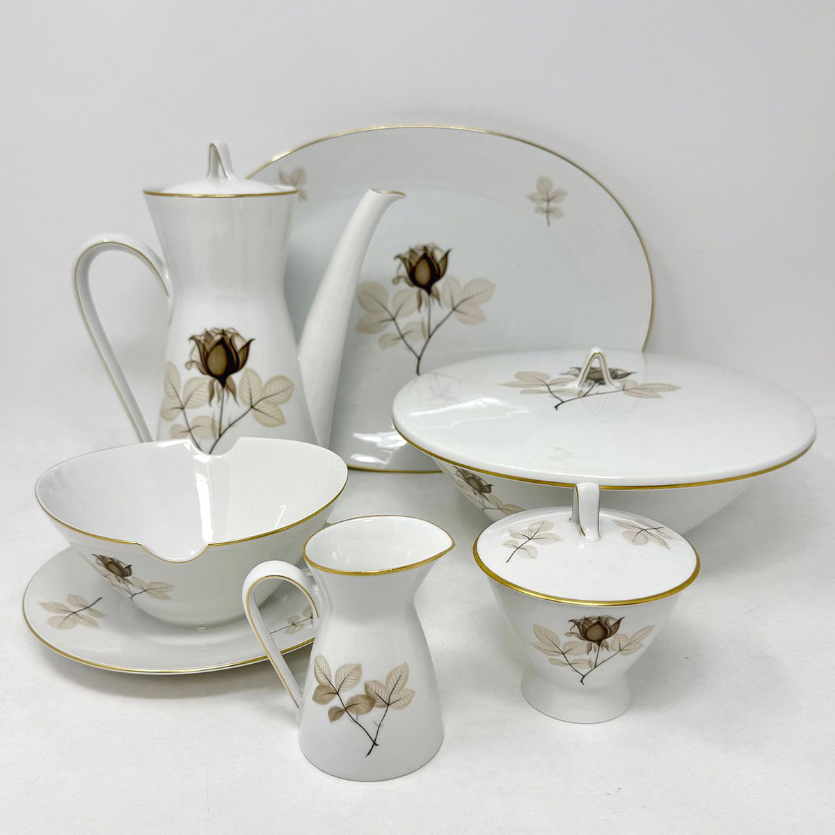 120 Pcs: 12  7 Pc  Place Settings