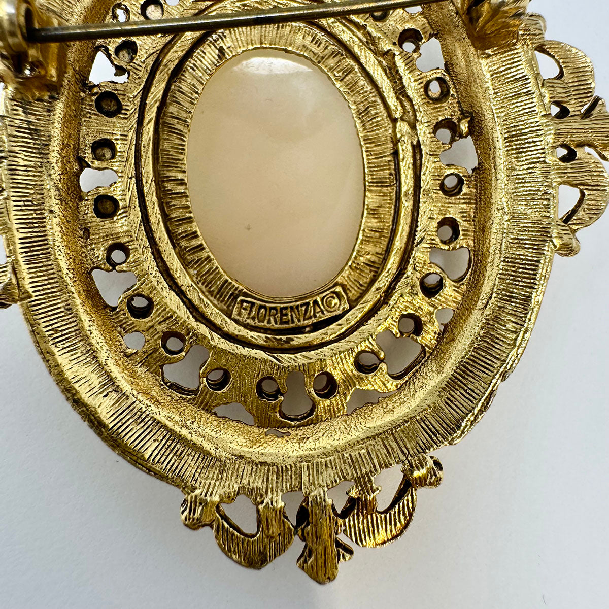 Florenza Signed Gold-tone Filigree Shell Cameo Pin