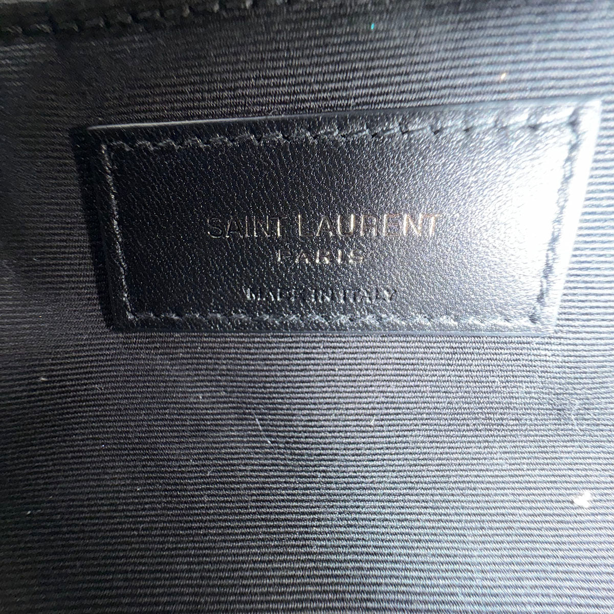 Yves Saint Laurent Shoulder Bag
