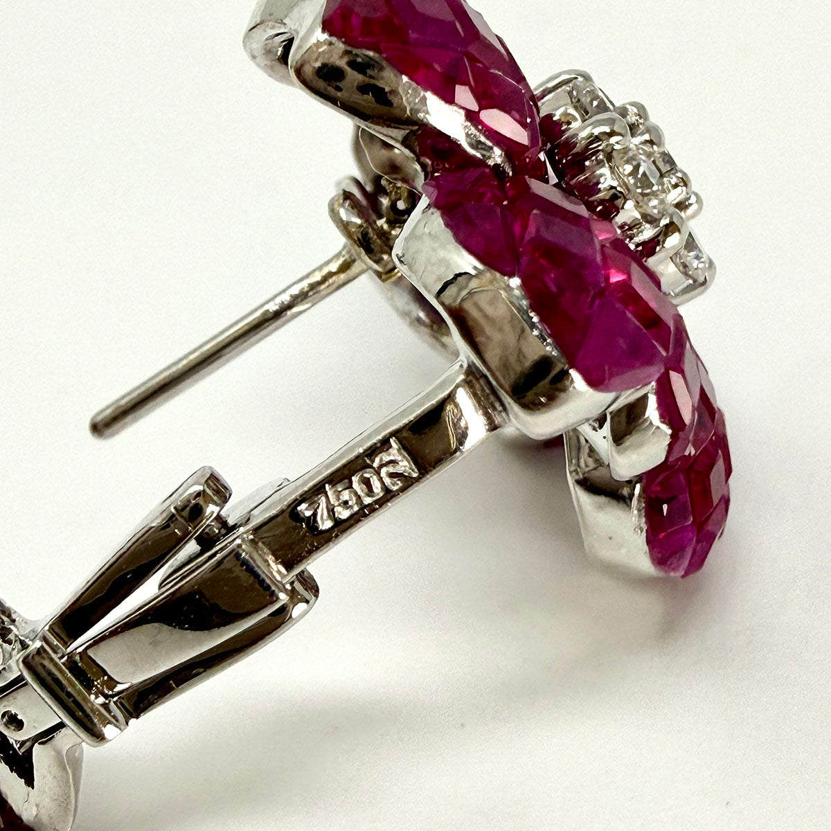 18K White Gold  Floral Earrings with Ruby and Diamond