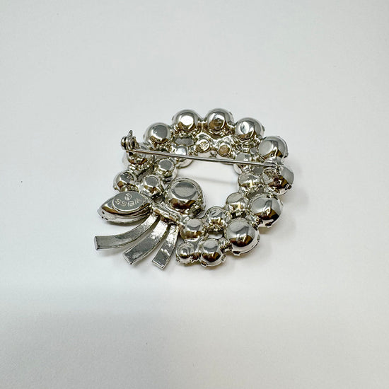 Weiss Rhinestone Wreath Pin