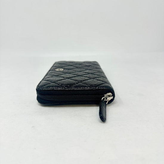 Chanel Interlocking CC Wallet