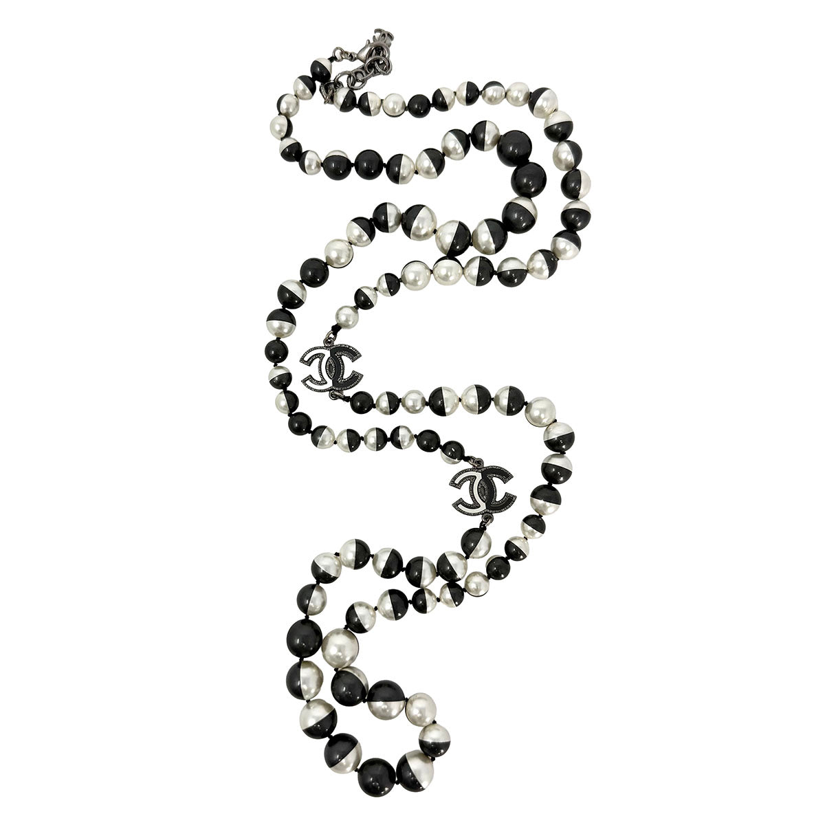 Chanel Faux Pearl CC Station Necklace