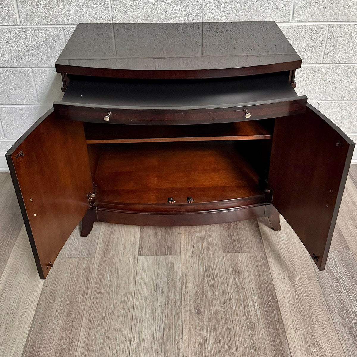 Mahogany 2-Door Cabinet