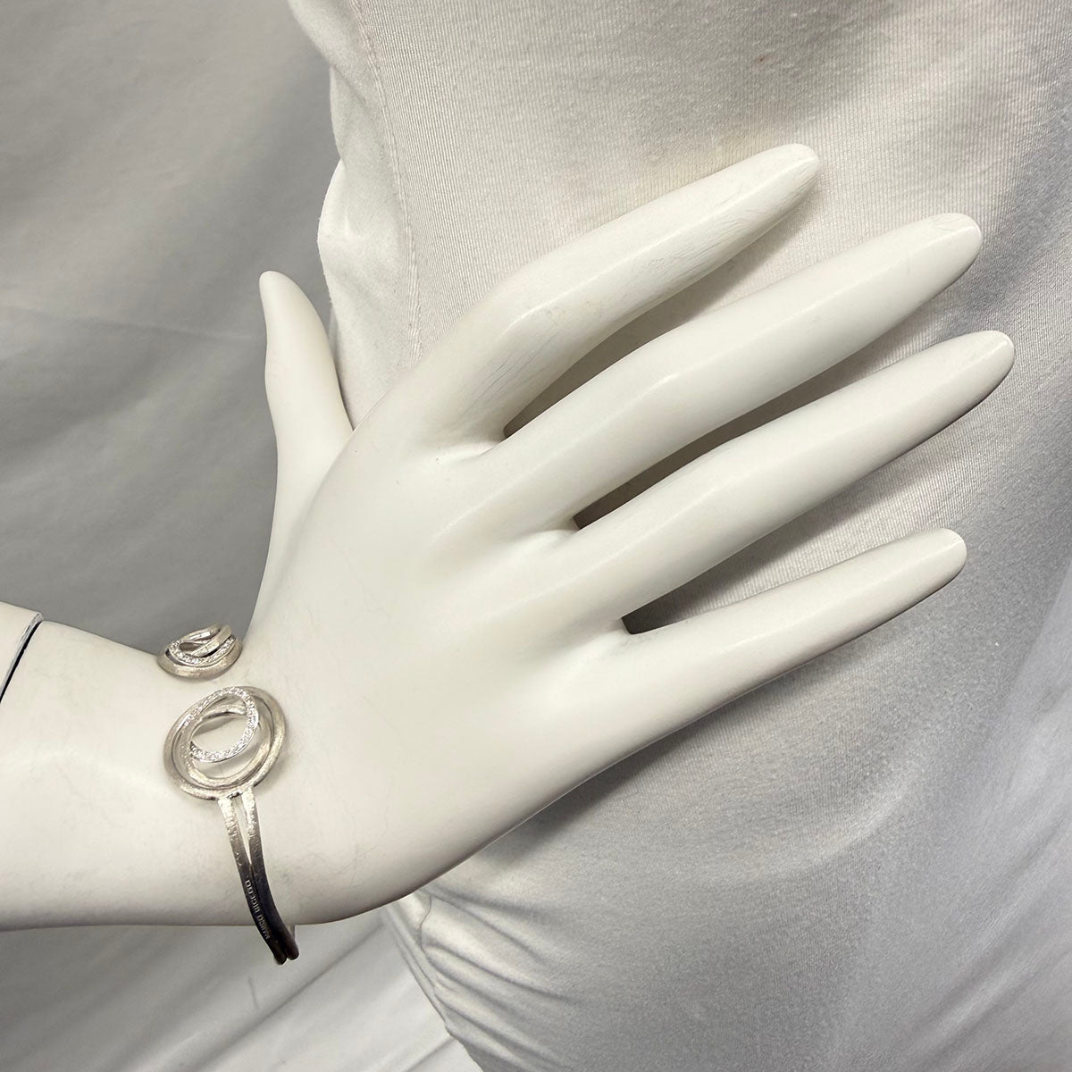 Marco Bicego 18K White Gold Jaipur Diamond Circle Cuff Bracelet