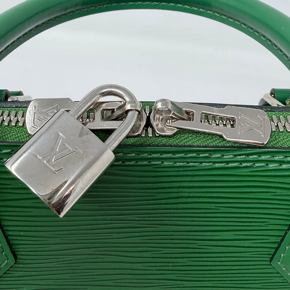 Louis Vuitton Handle Bag