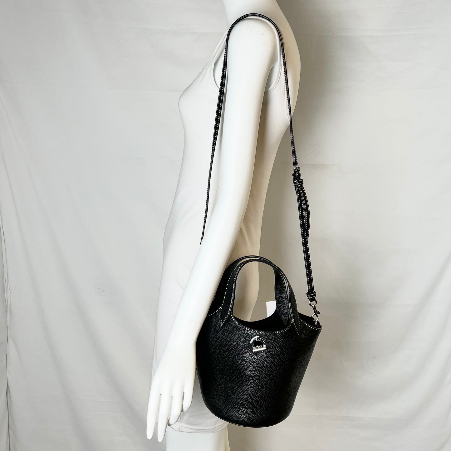 Veronica Beard Bucket Bag