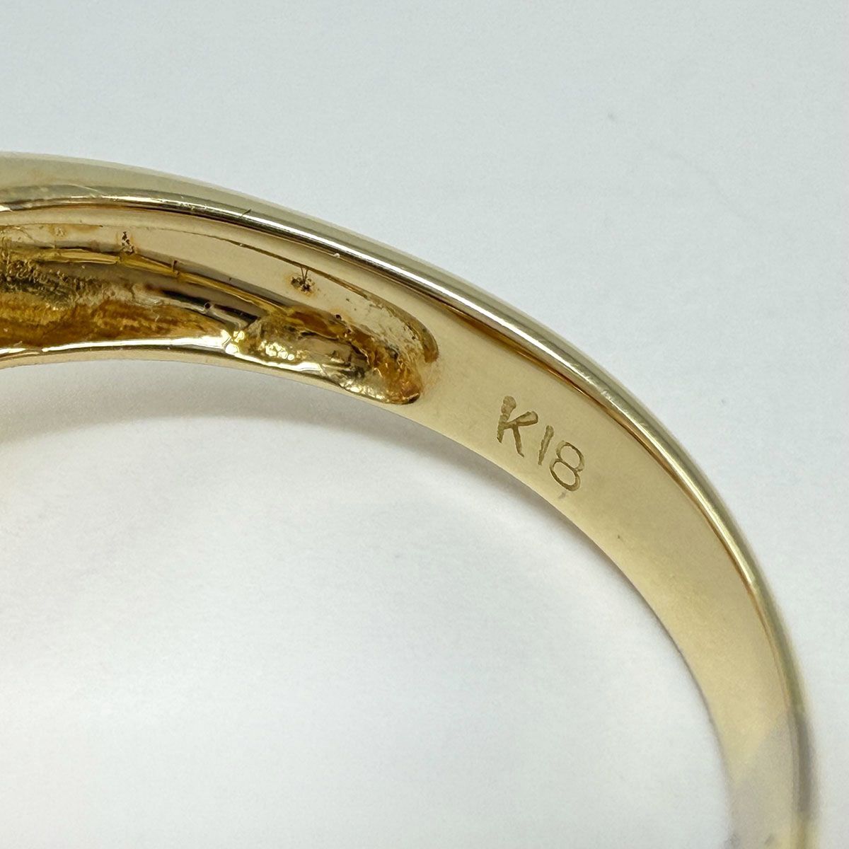 18K Gold Bow Ring with Diamond and Ruby