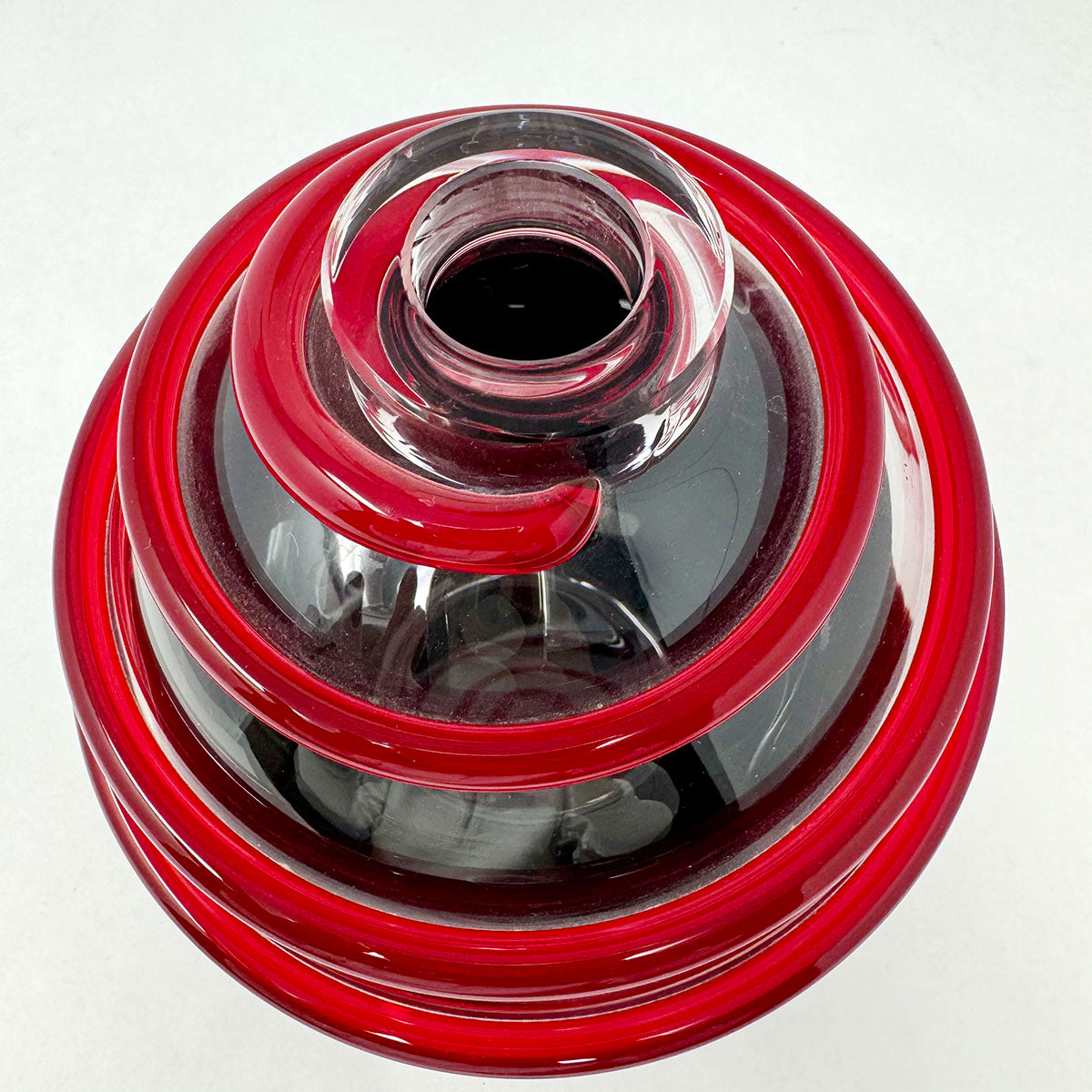Gui Vase, Signed and Numbered 306/333