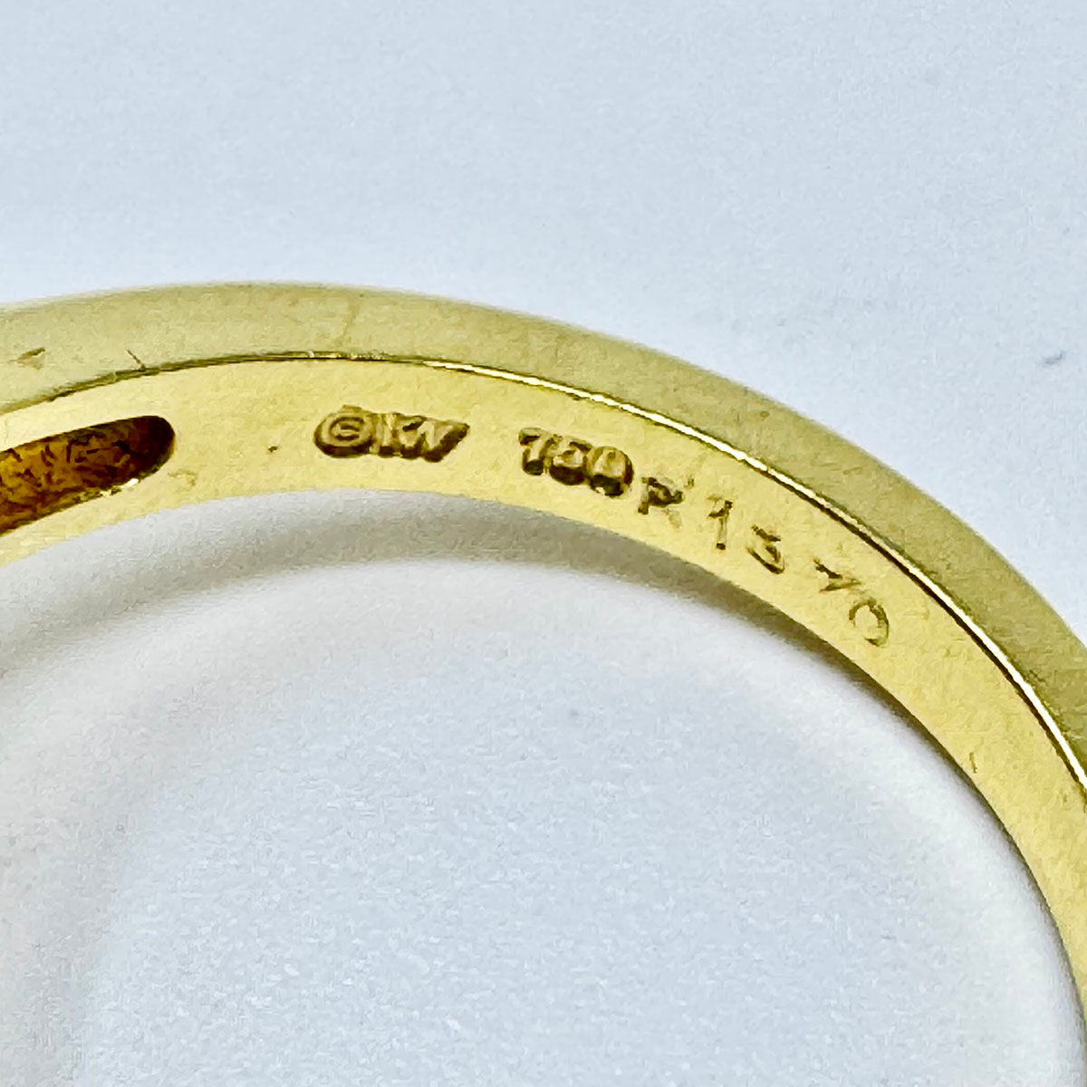 Kurt Wayne 18K Gold Ring with Sapphire and Diamond