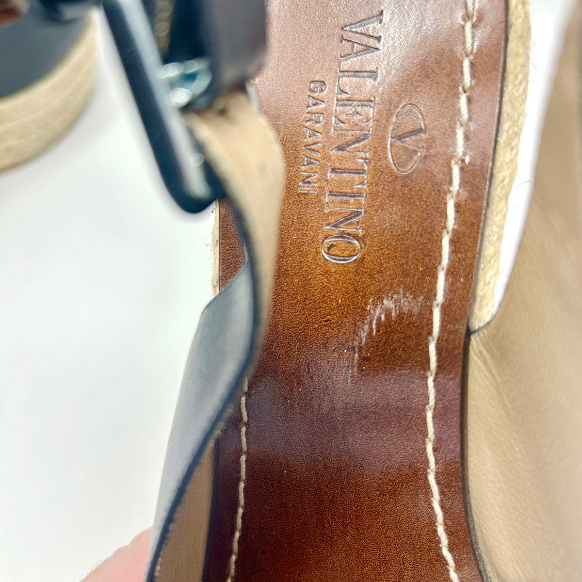 Valentino Wedge