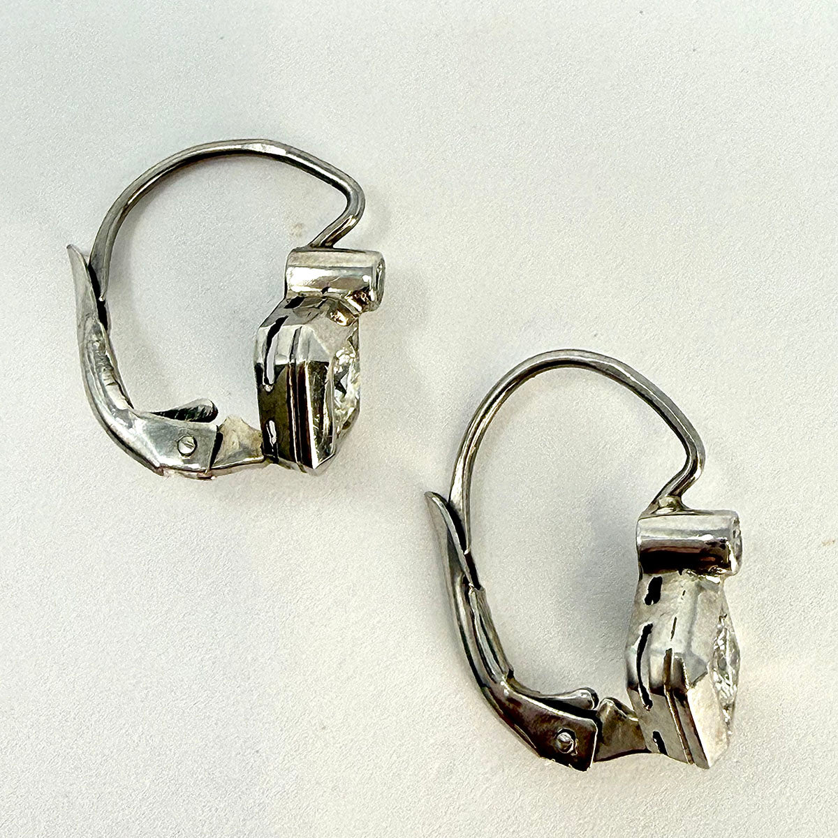 14K White Gold Diamond Drop Earrings
