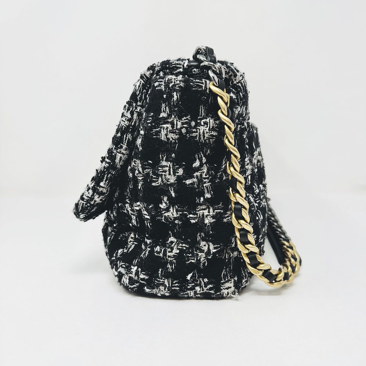 Chanel Shoulder Bag
