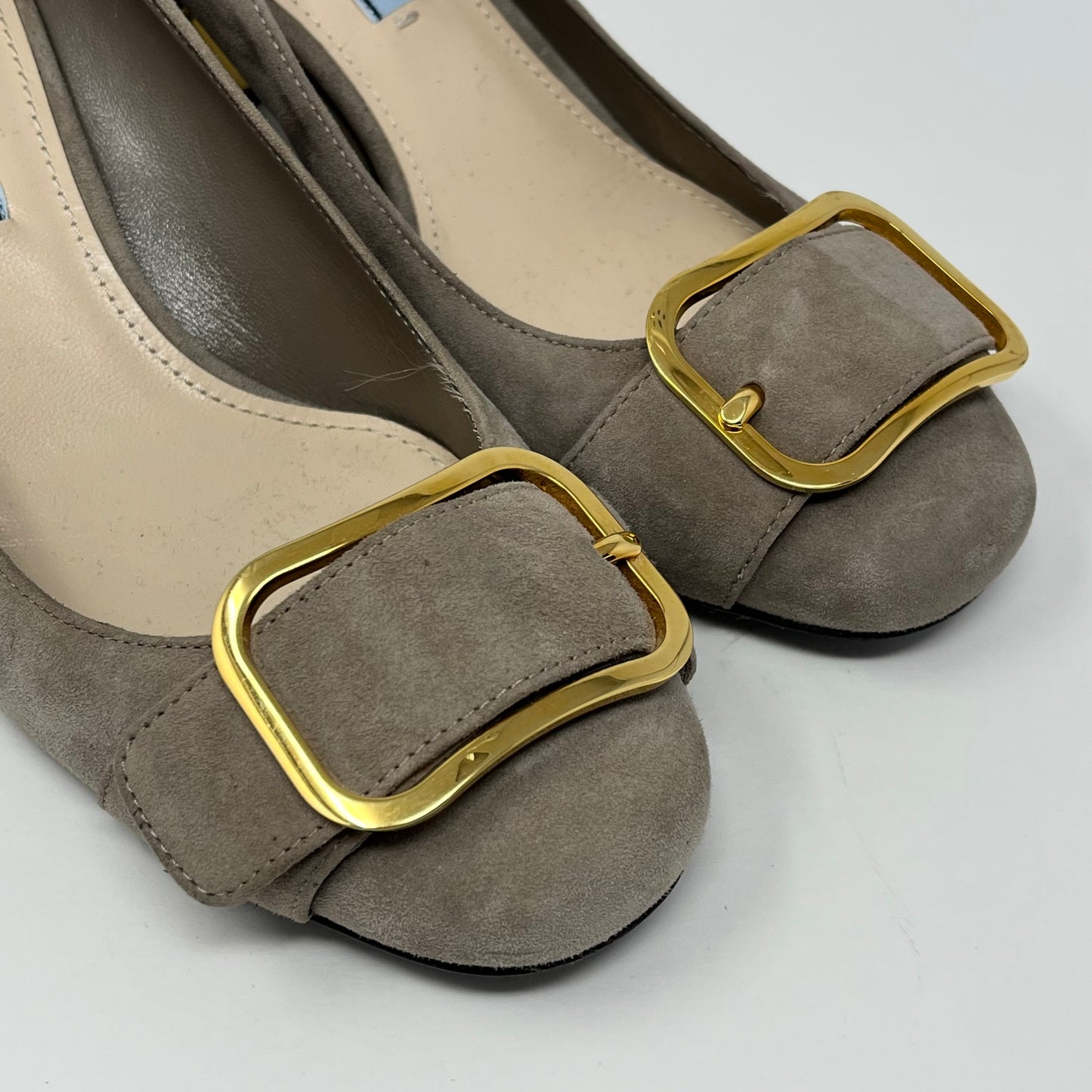 Prada Pumps