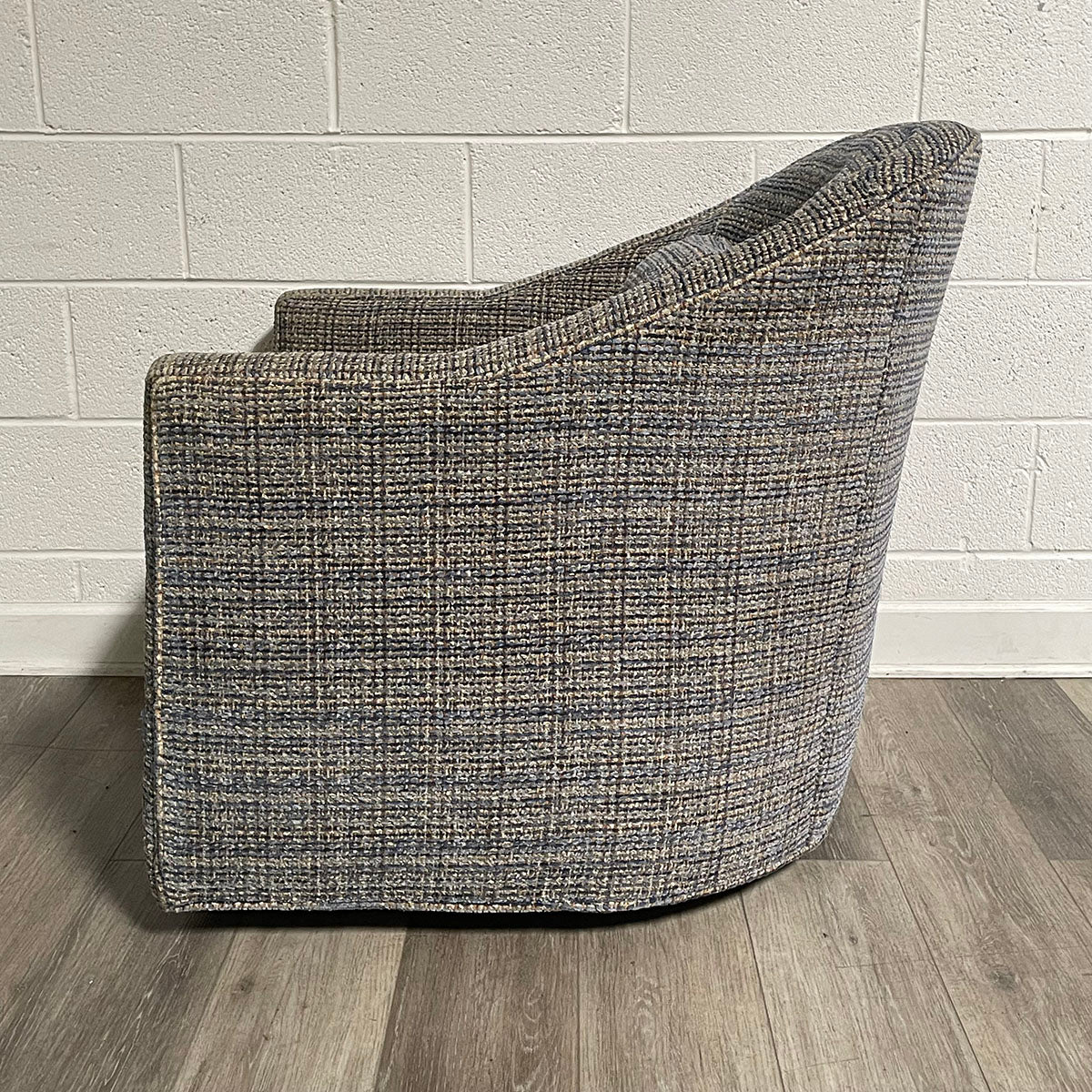 Swivel Accent Chair