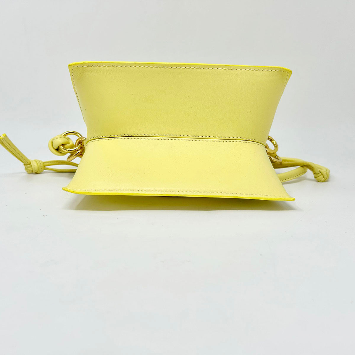 Yuzefi Crossbody
