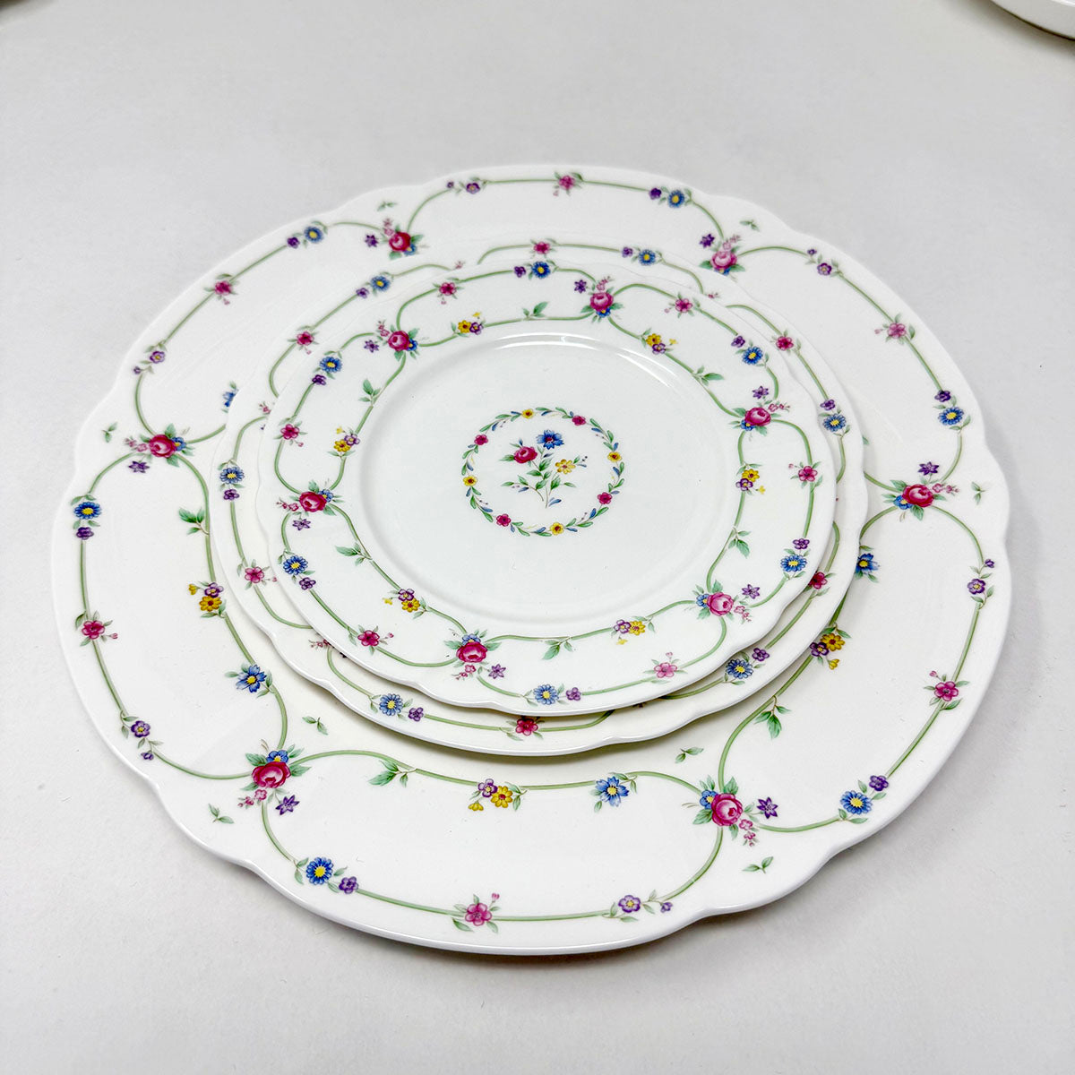 83 Pcs: 9 7 Pc Place Settings Magna China + 17 xtra dishes & 3 Srvg pcs