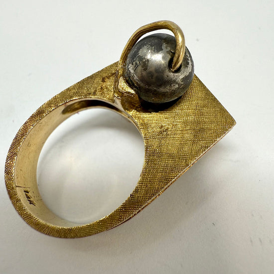 Pearl Ring