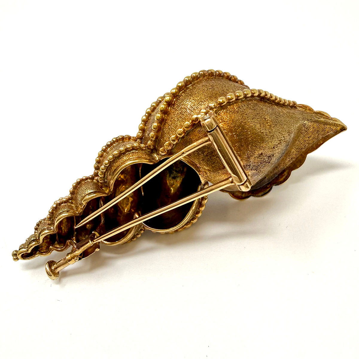 Tiffany & Co. Vintage 18K Gold Seashell Brooch
