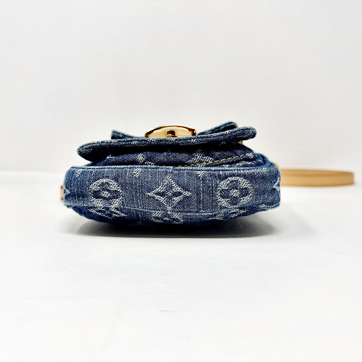 Louis Vuitton Crossbody