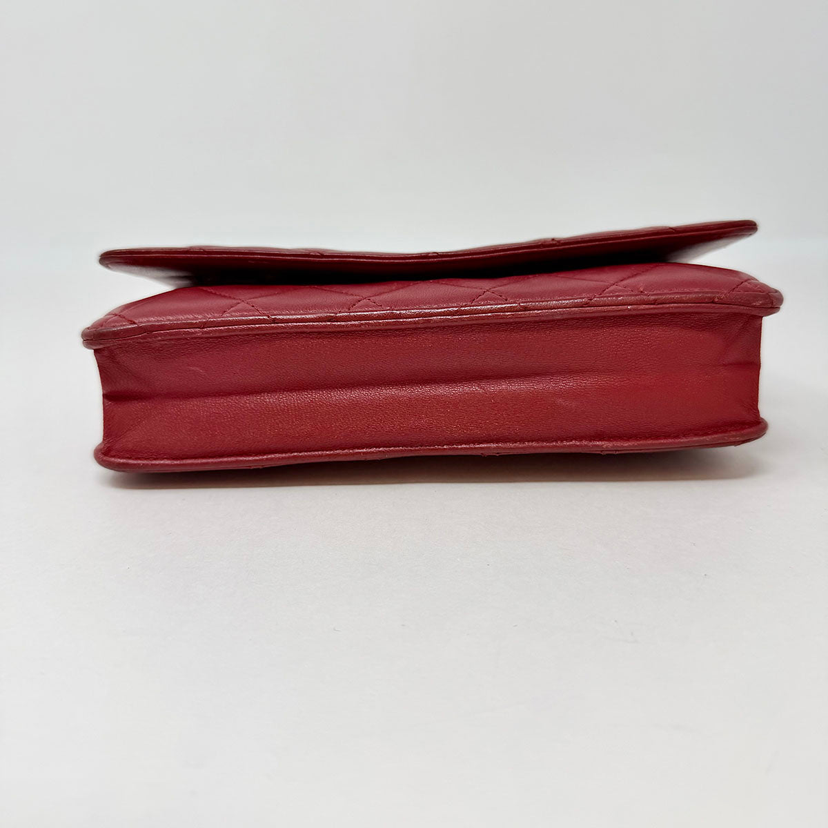 Chanel Classic Wallet on Chain