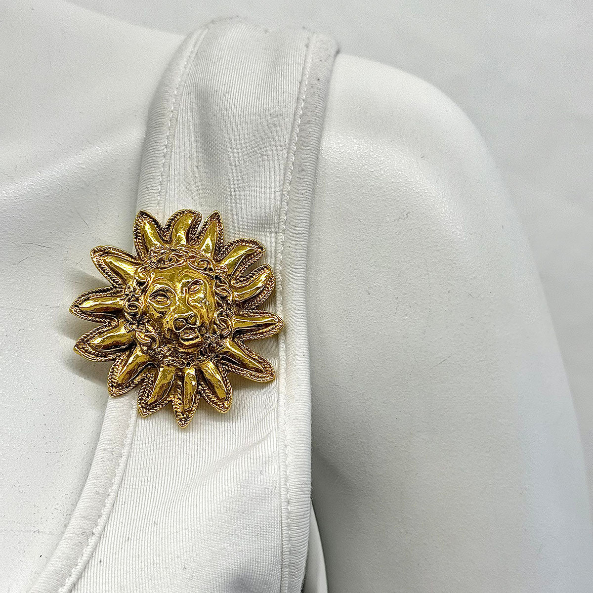 Chanel Gold-plated CC Logo Lion Pin