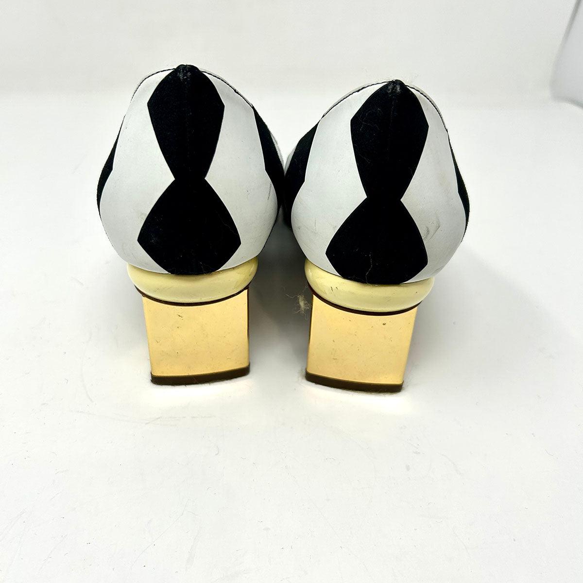 Nicholas Kirkwood Pumps