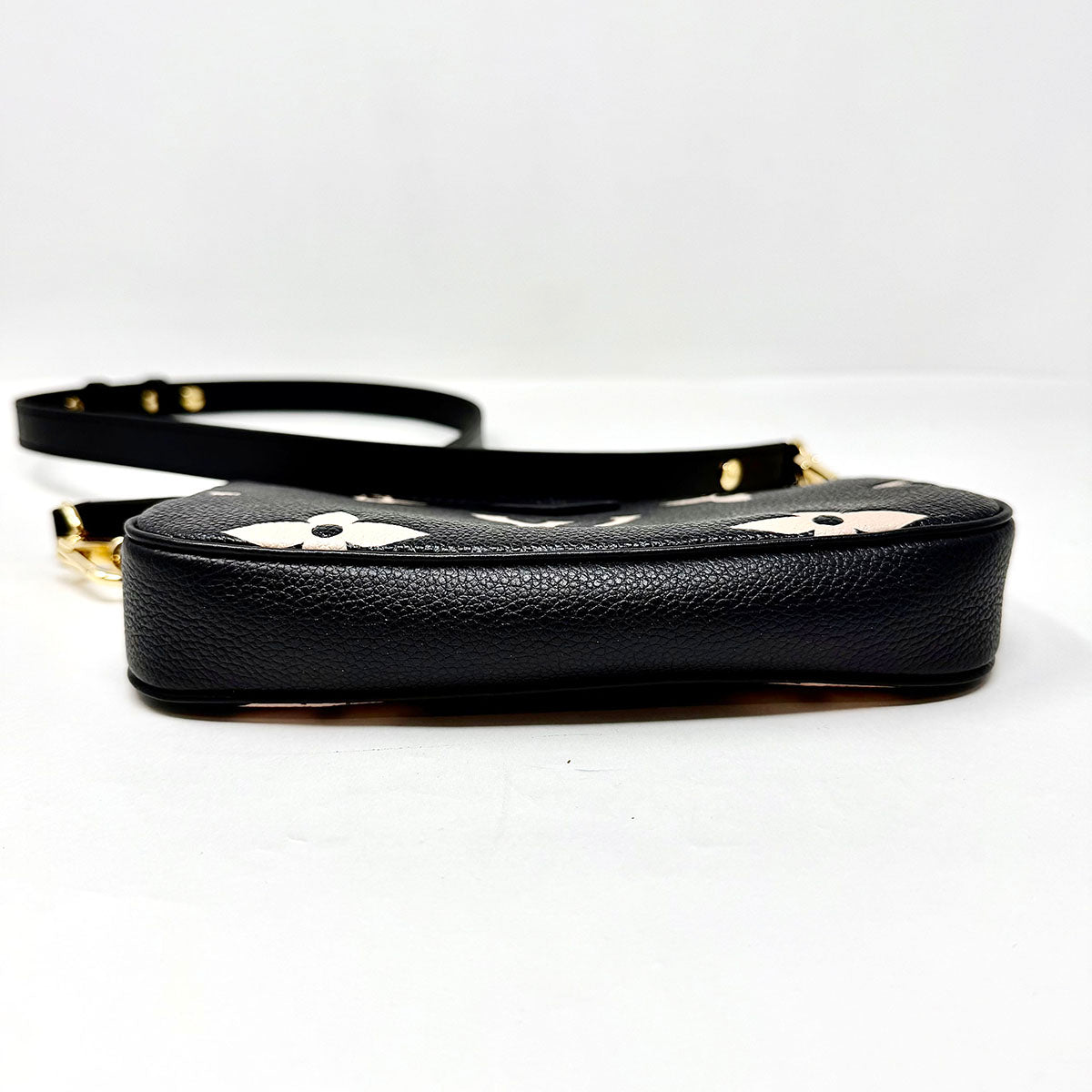Louis Vuitton Empriente Giant Pochette