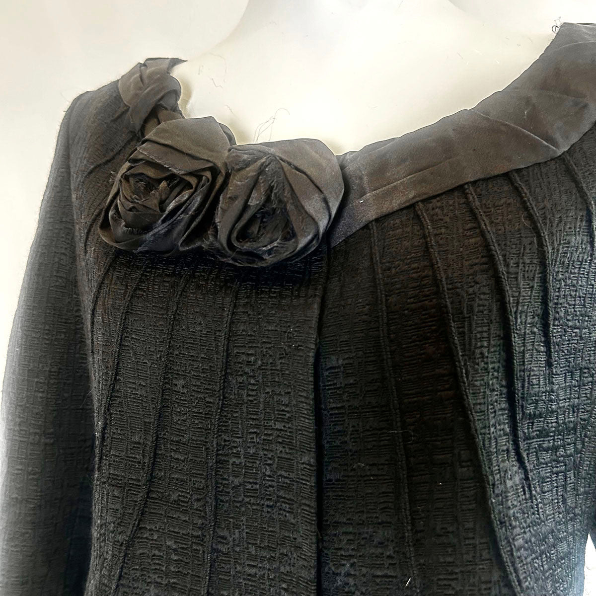Elie Tahari Skirt Suit
